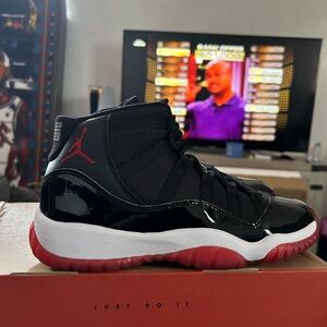 Jordan bred 11 size 7y